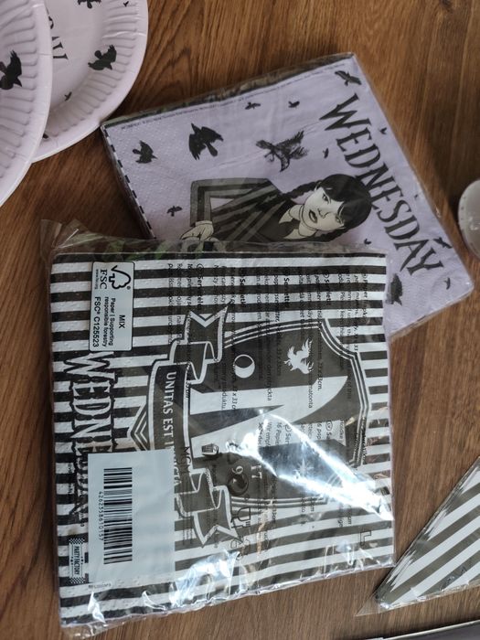 Zestaw urodzinowy Wednesday