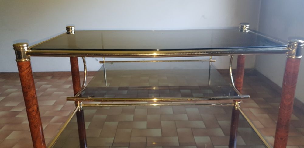 Mesa de TV em vidro