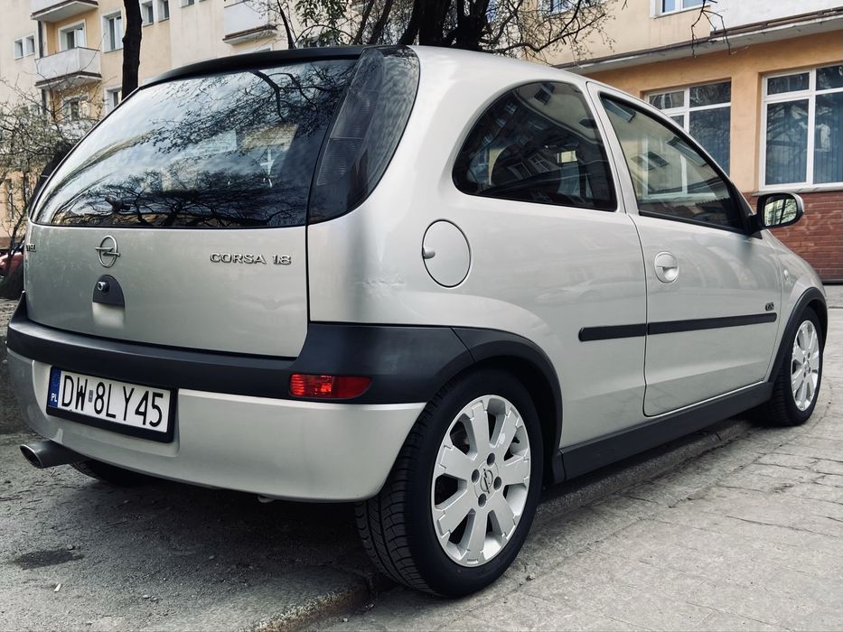 Opony wielosezonowe Dębica Navigator 3 + alufelgi oryginalne Opel 15’