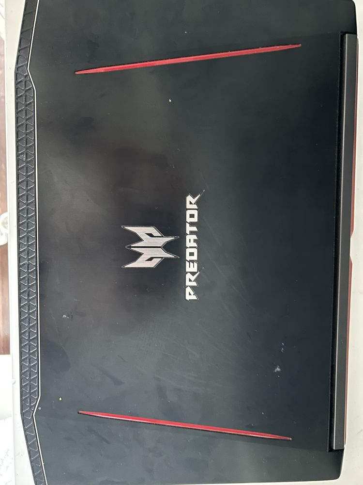 Laptop Gamingowy Acer Predator Helios 300 PH51-315