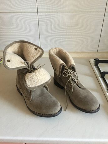 Продам зимние ботинки