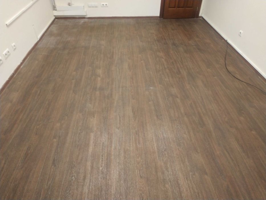 18 м2 окремий вхід кабінет з водою Метро Мінська Тимошенка Лук'яненка