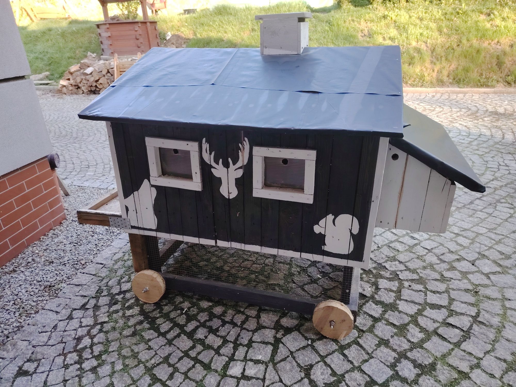 Kurnik na 8-10 kur ocieplony z wentylacją