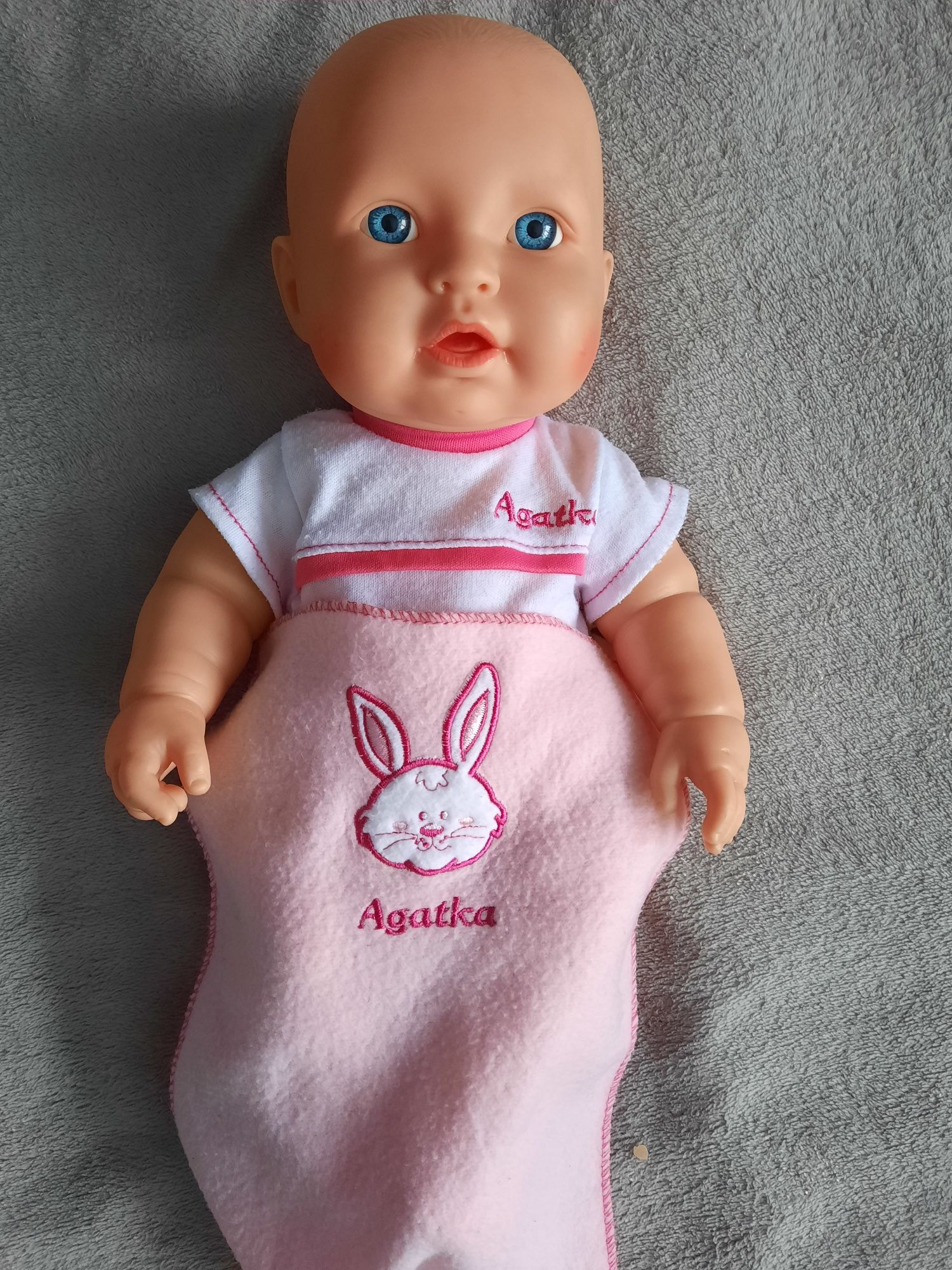 Lalka bobas z dźwiękiem
