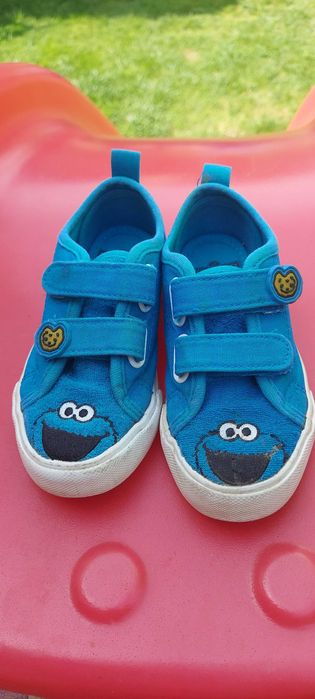 Trampki na rzepy 27 reserved