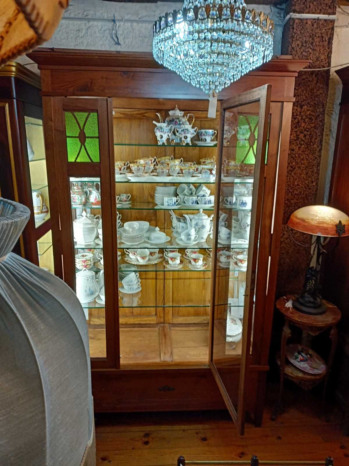 Armário Vitrine 4