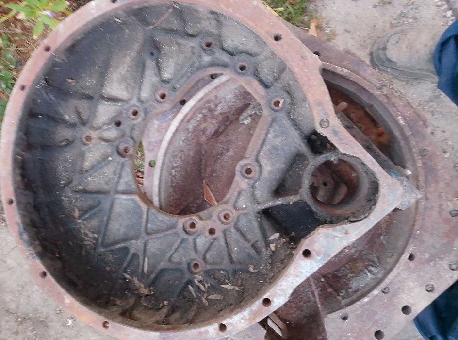 Продам кожух для трактора ЮМЗ