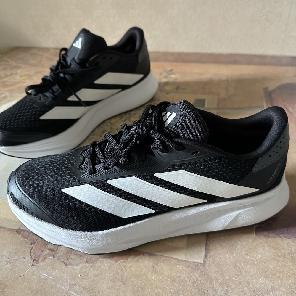 adidas duramo sl2 . Чоловічі кросівки. Оригінал. Нові. Розмір 44.2/3