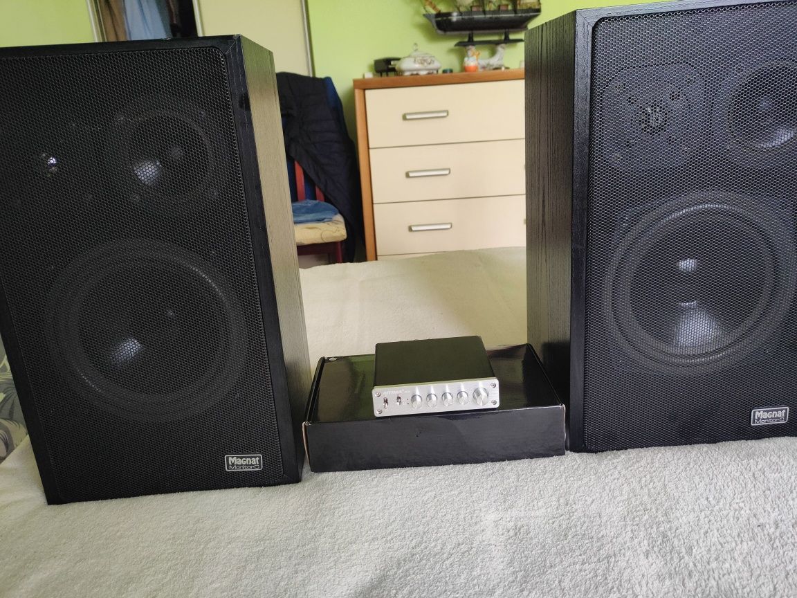 Kolumny Grundig Monitor C + nawy wzmacniacz Aima A-03
