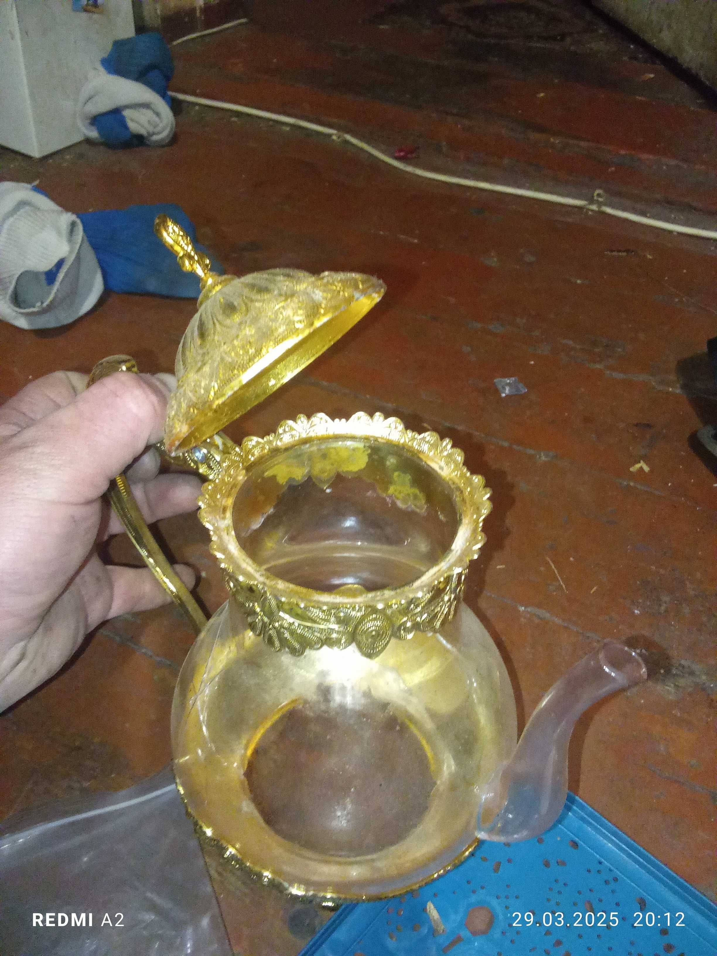 Позолочений чайнечок. Турецький.