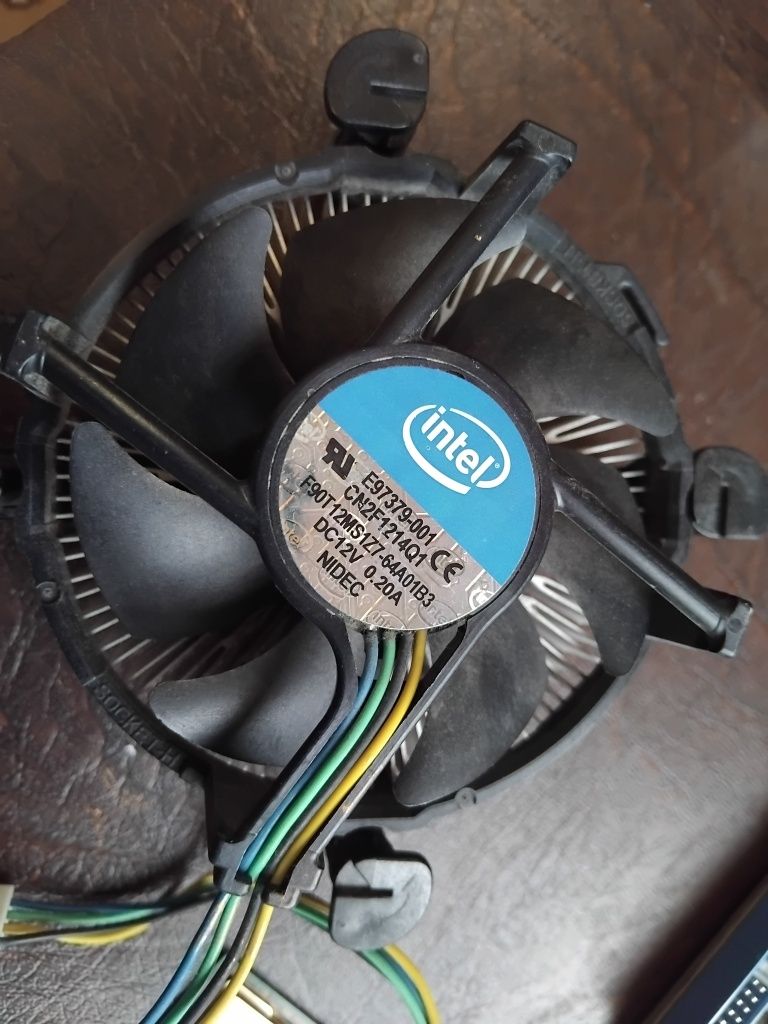 Материнська плата Asus P8H67 rev 3.0 (Згорівша) + компоненти