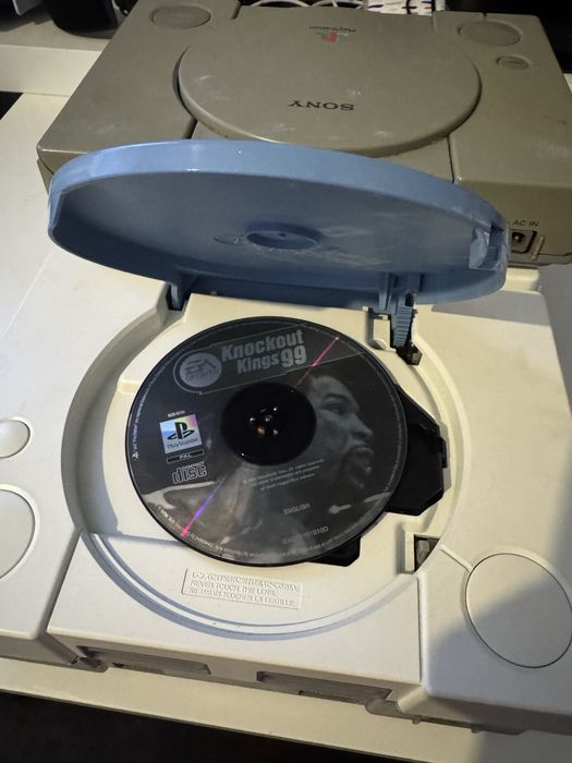 5 konsol Playstation 1 w zestawie