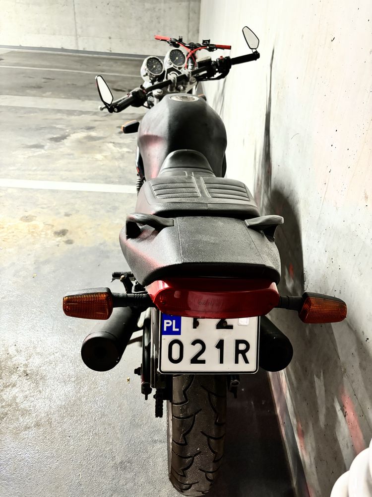 Motocykl Yamaha XJ600