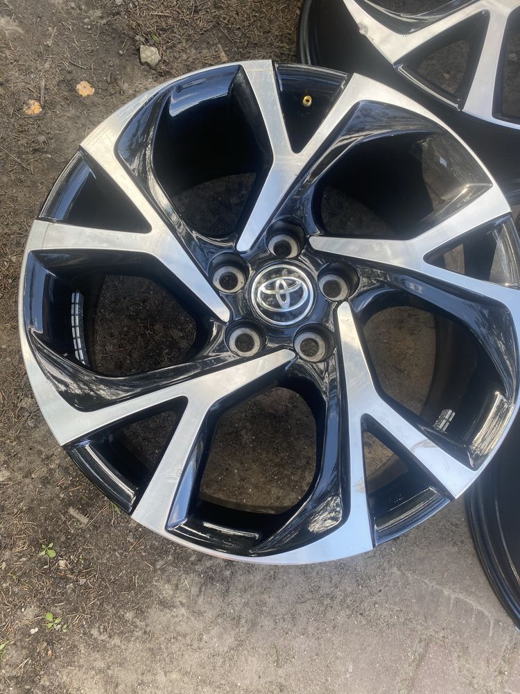 Диски оригінал Toyota 5/114.3 r18