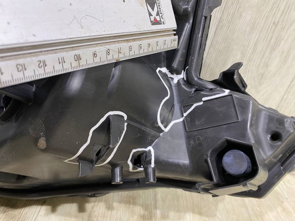 Фара передняя левая Toyota Aygo X ( 2022 2023 2024 г.)