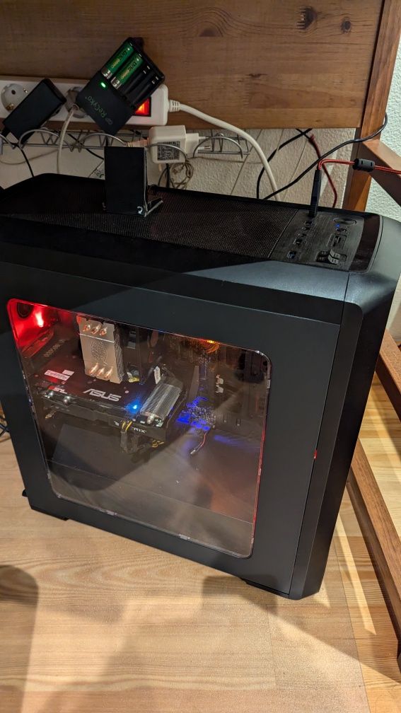 Pc gaming em muito bom estado
