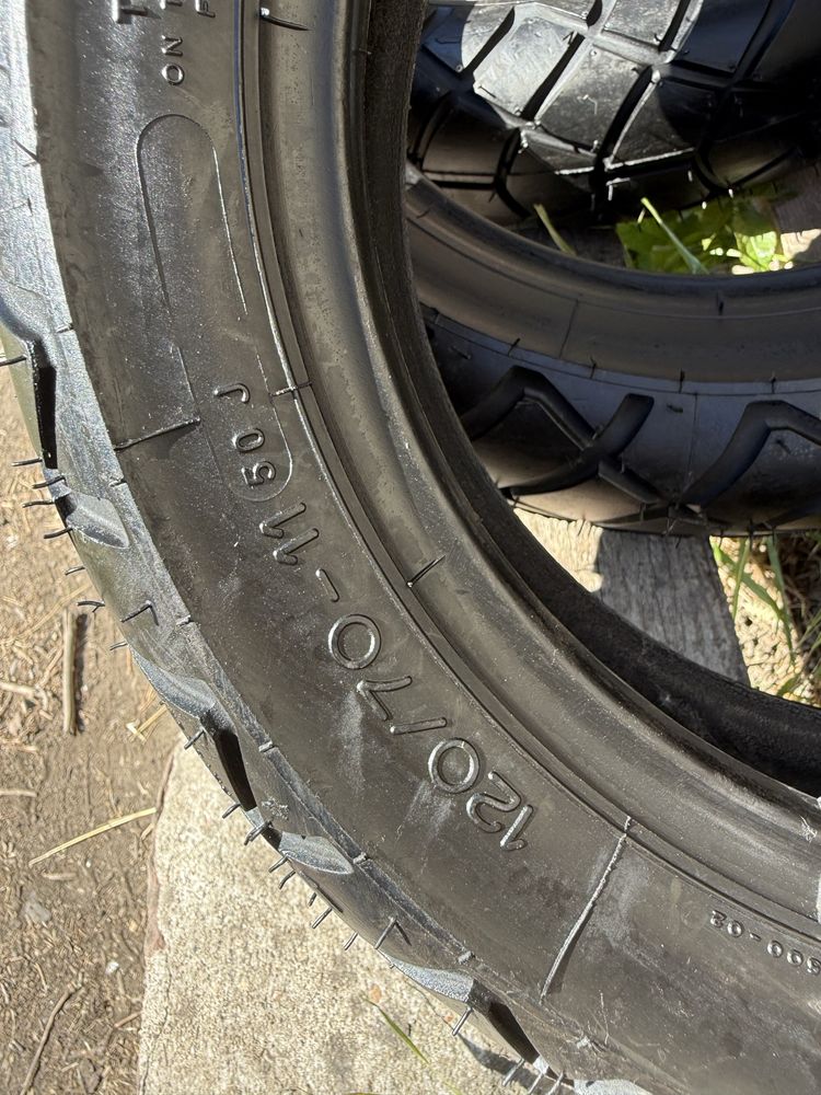 Шини для мопеда, скутера 120/70R11 Michelin Dexter