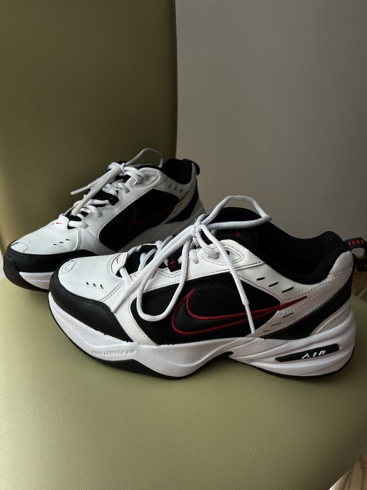 Nike Air Monarch Iv