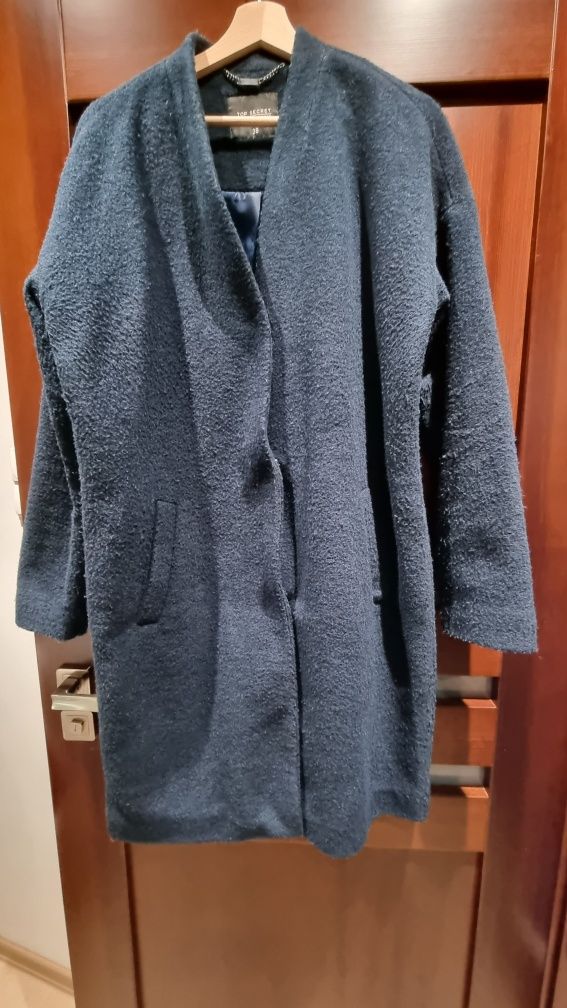 Plaszcz oversize Top Secret r.38