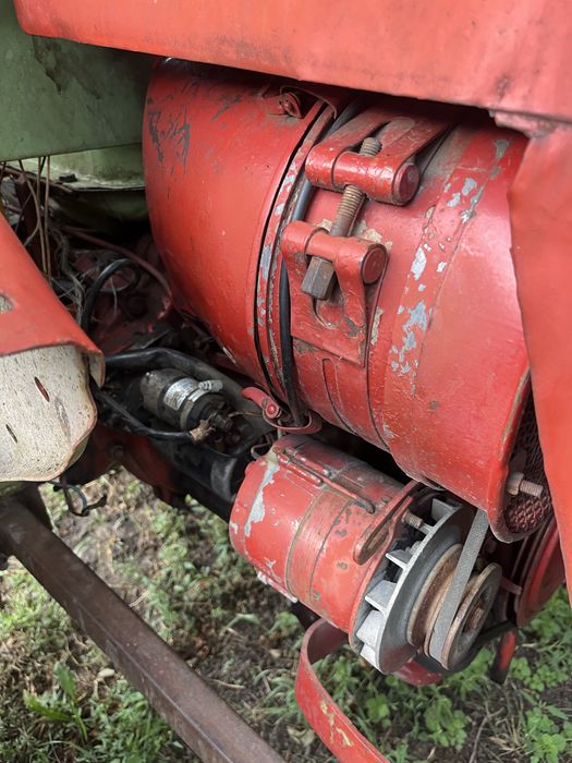 Трактор т16 в робочому стані