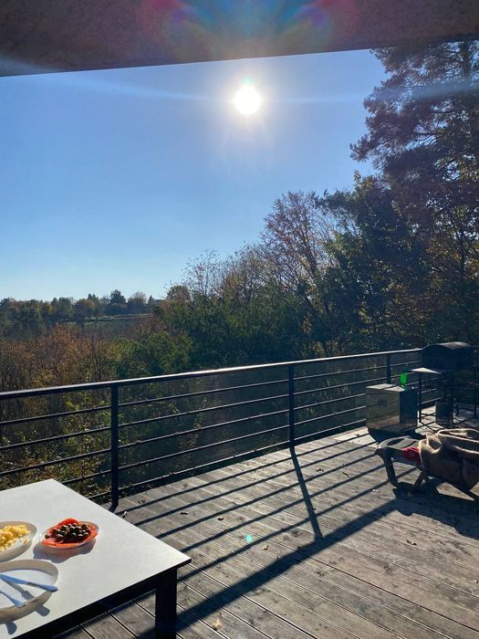 Оренда 2 поверхового видового будинку біля Львова