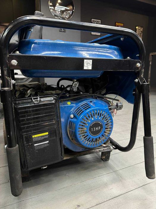 Бензиновий генератор HYUNDAI HG-4000A