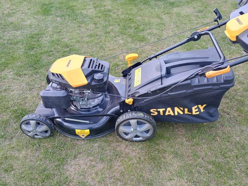 Kosiarka spalinowa  Honda 425 c