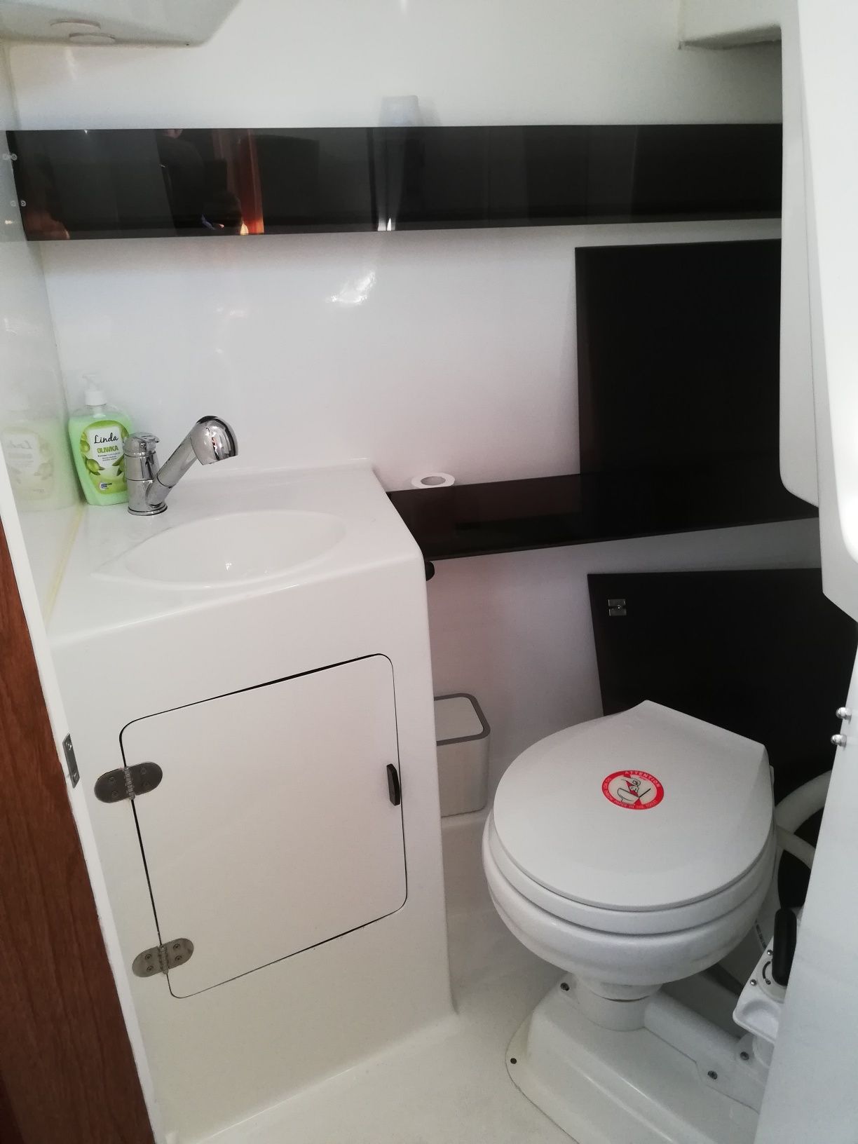 Czarter Houseboat Mazury Jacht Calipso 750 Solar Boiler Ogrzewanie