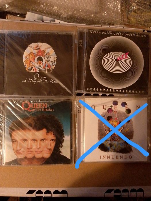 Продам компакт диски  cd  Queen , Roger Taylor ,Suzi Quatro