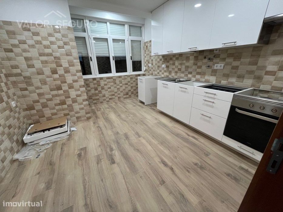 Apartamento T2 remodelado na Quinta da Vala em Alverca do Ribatejo