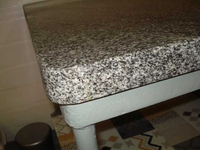 Stół roboczy cukierniczy gastronomiczny granitowy blat 318 cm x 92 cm