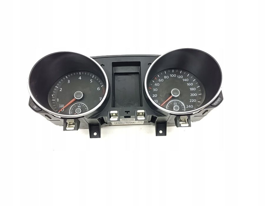 ZEGARY LICZNIK VW GOLF VI 1.4 TSI 5K0920861