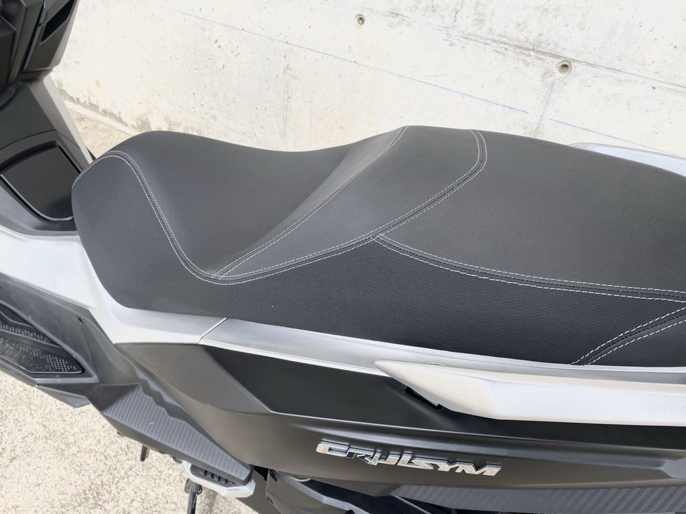 Cruisym 125cc . 5600km (2019)