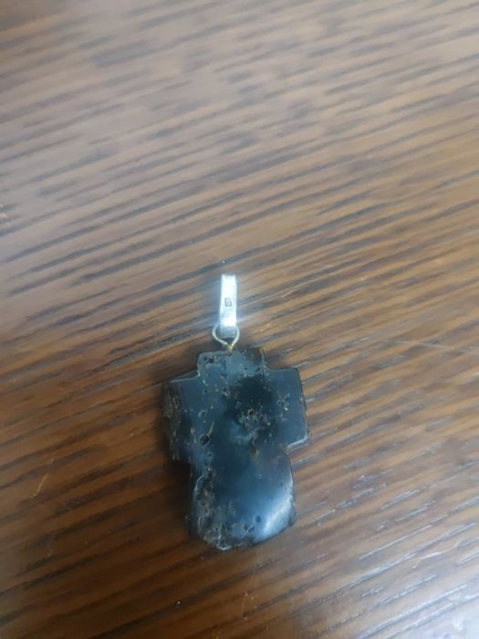 Potężny bursztyn krzyż zawieszka wisior srebro 925