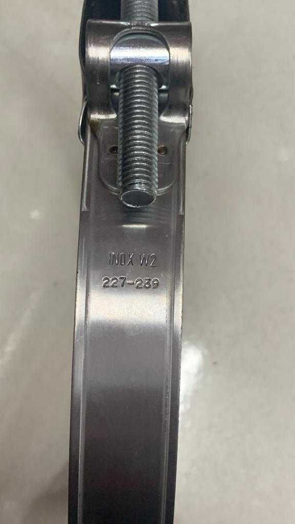 Abraçadeiras de Inox