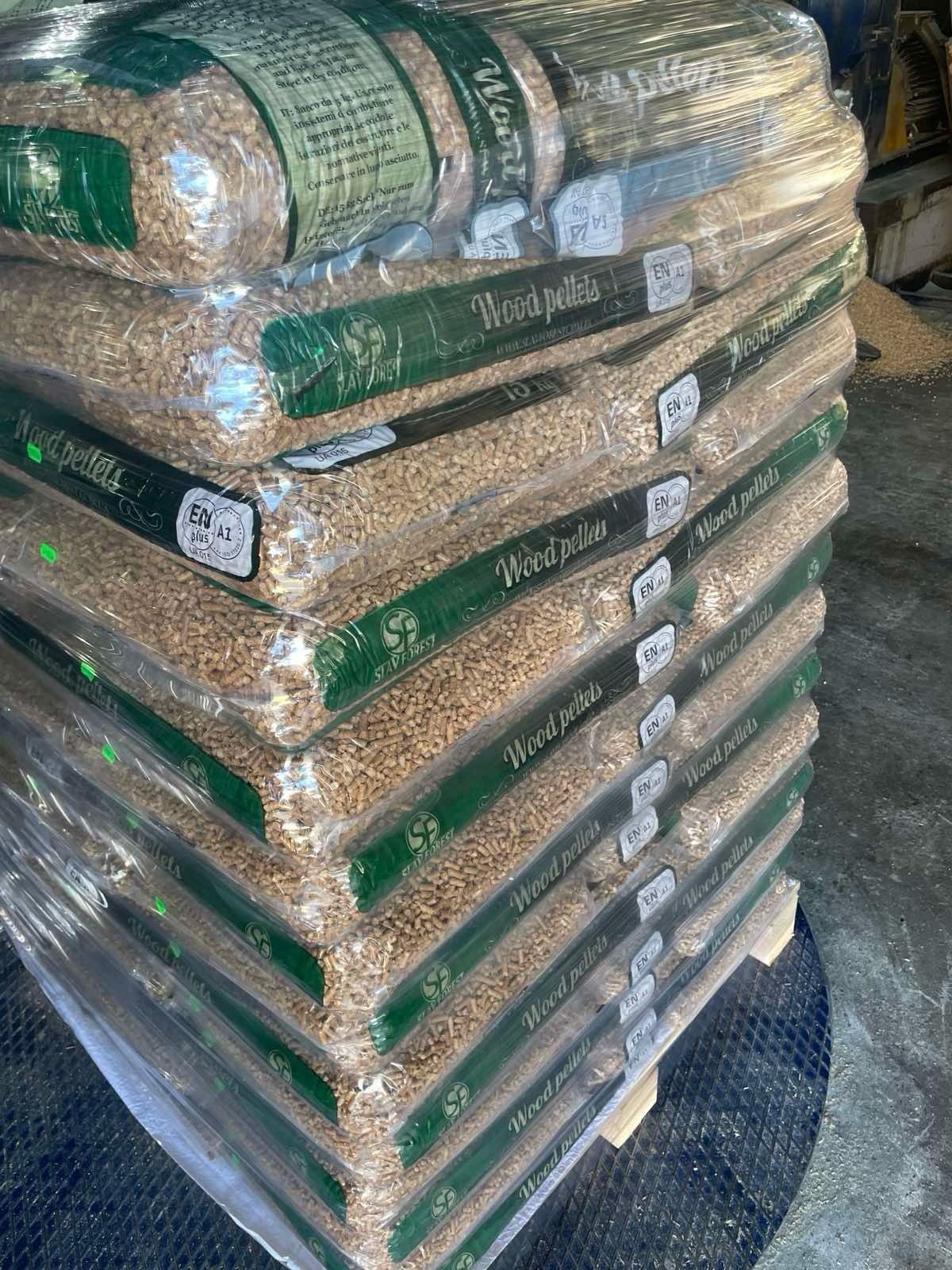 Pellet,Pelet Premium EN plus  A1 sosnowy 6mm