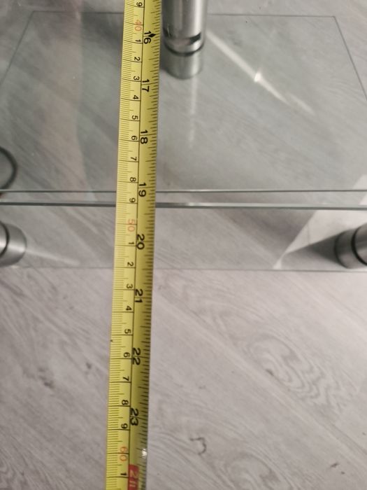 Stolik szklany pod TV