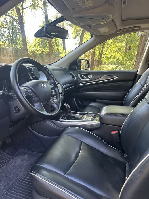 Infiniti QX60 2019 рік