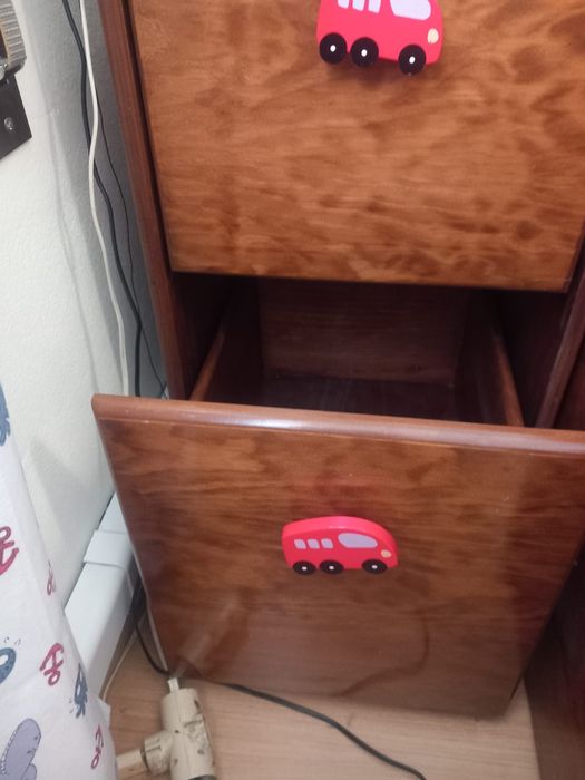 Cama de solteiro "estúdio"