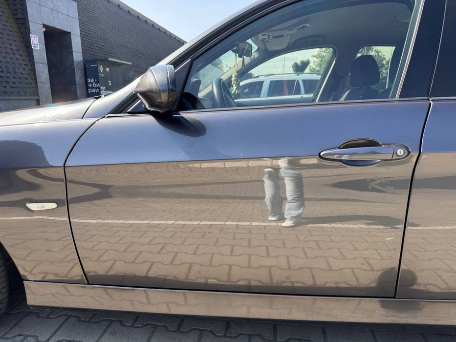 BMW E90 2.0 бензин ,