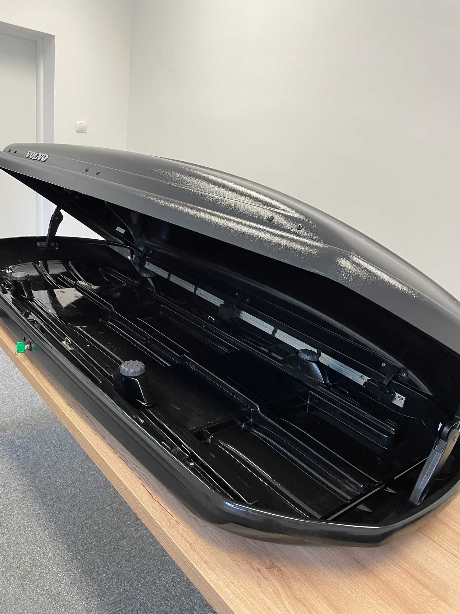 Box dachowy VOLVO
