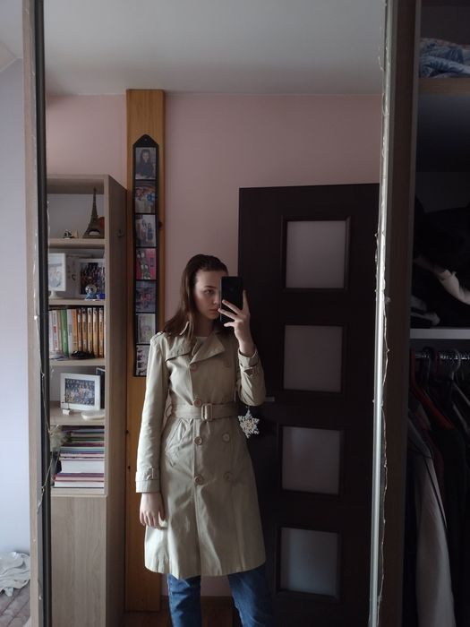 trencz/ płaszcz beżowy