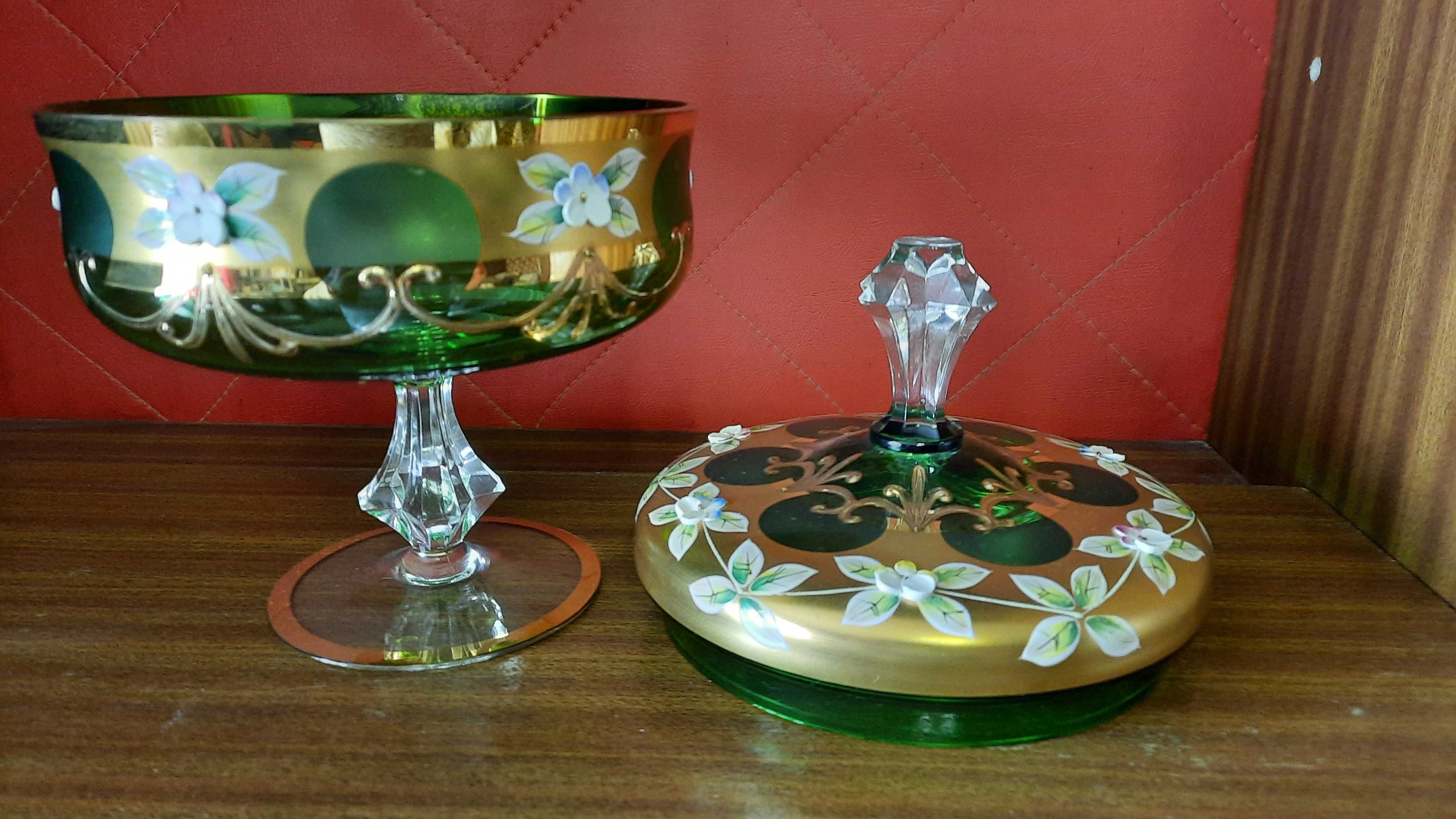 Конфетница ваза зеленая лепка смальта золото Богемия Чехословакия