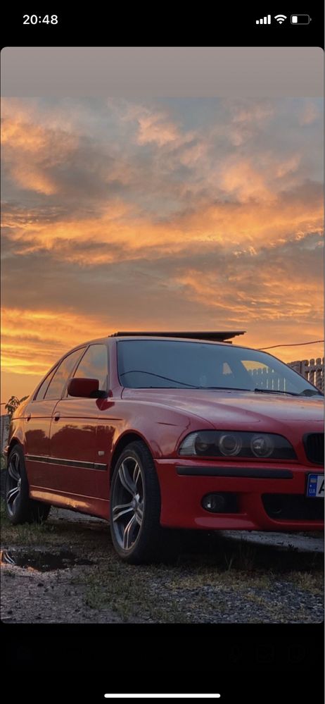 Продам BMW E39 523I