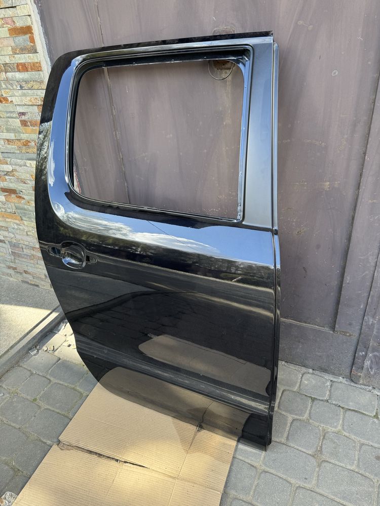 VW AMAROK drzwi prawe tył tylne