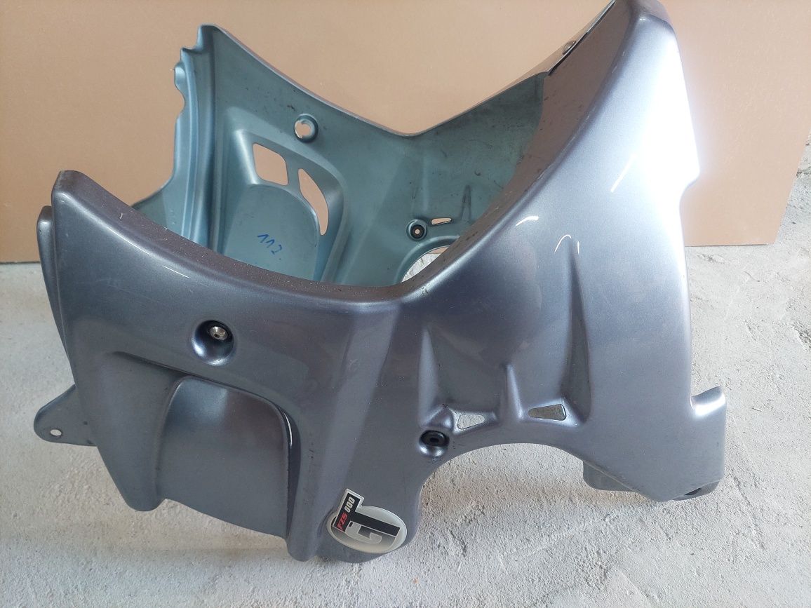 Yamaha fazer fz1 fzs osłona boczek szyba plastik wypełnienie
