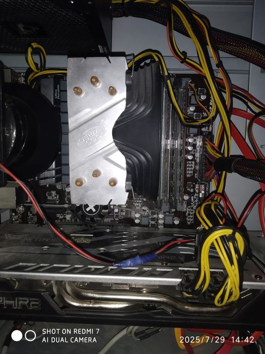 Материнку Gigabyte Ga 970A та ОЗУ 16 gb 4 по 4gb із процесором FX 8150