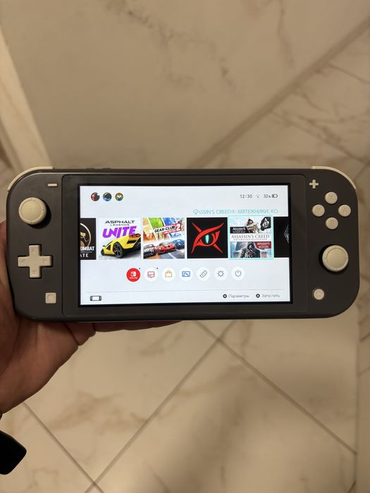 Продам Nintendo Switch Lite + 256GB + много игр