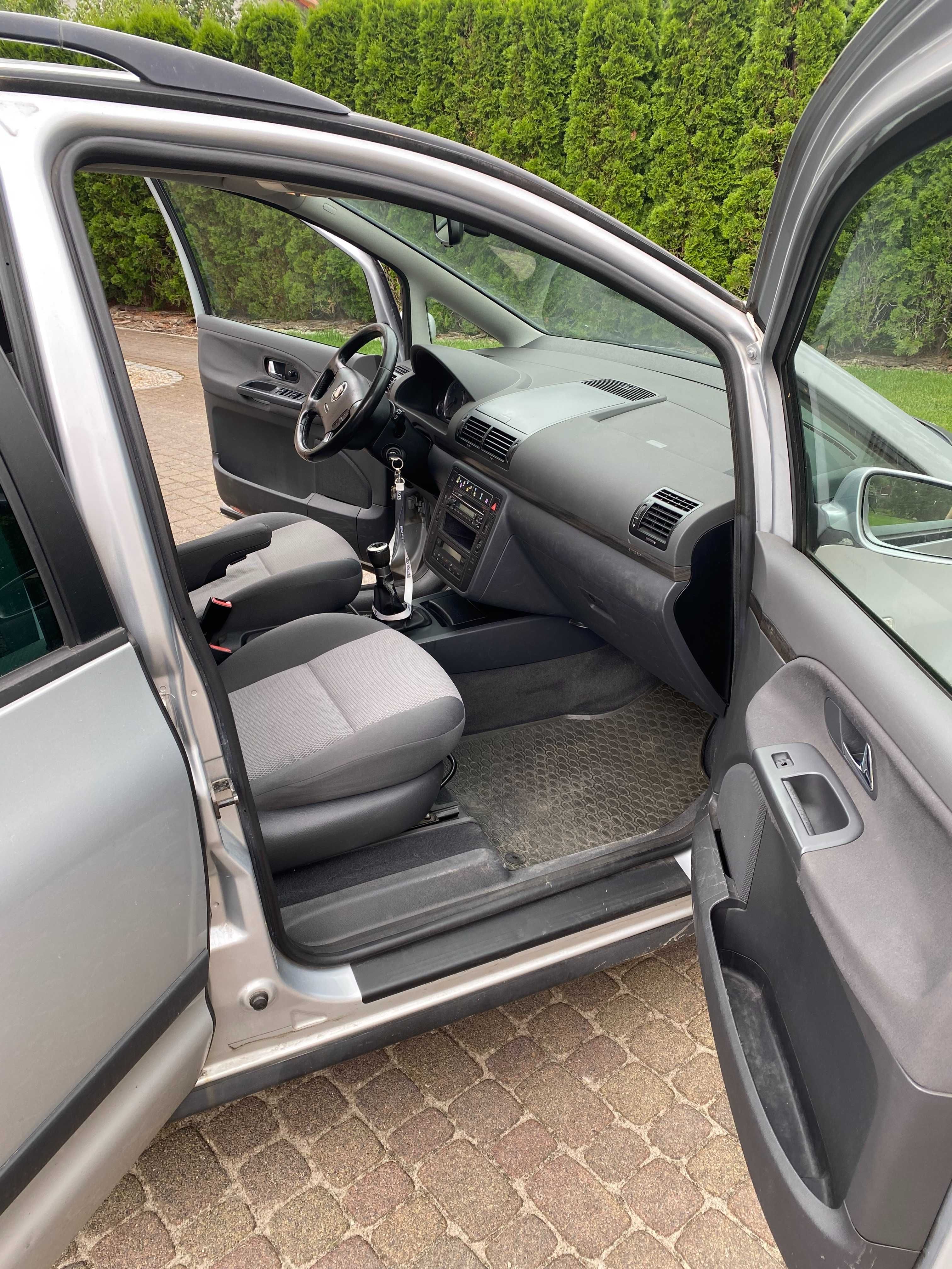 Seat Alhambra 2.0 TDI 140 KM z 2007 r.