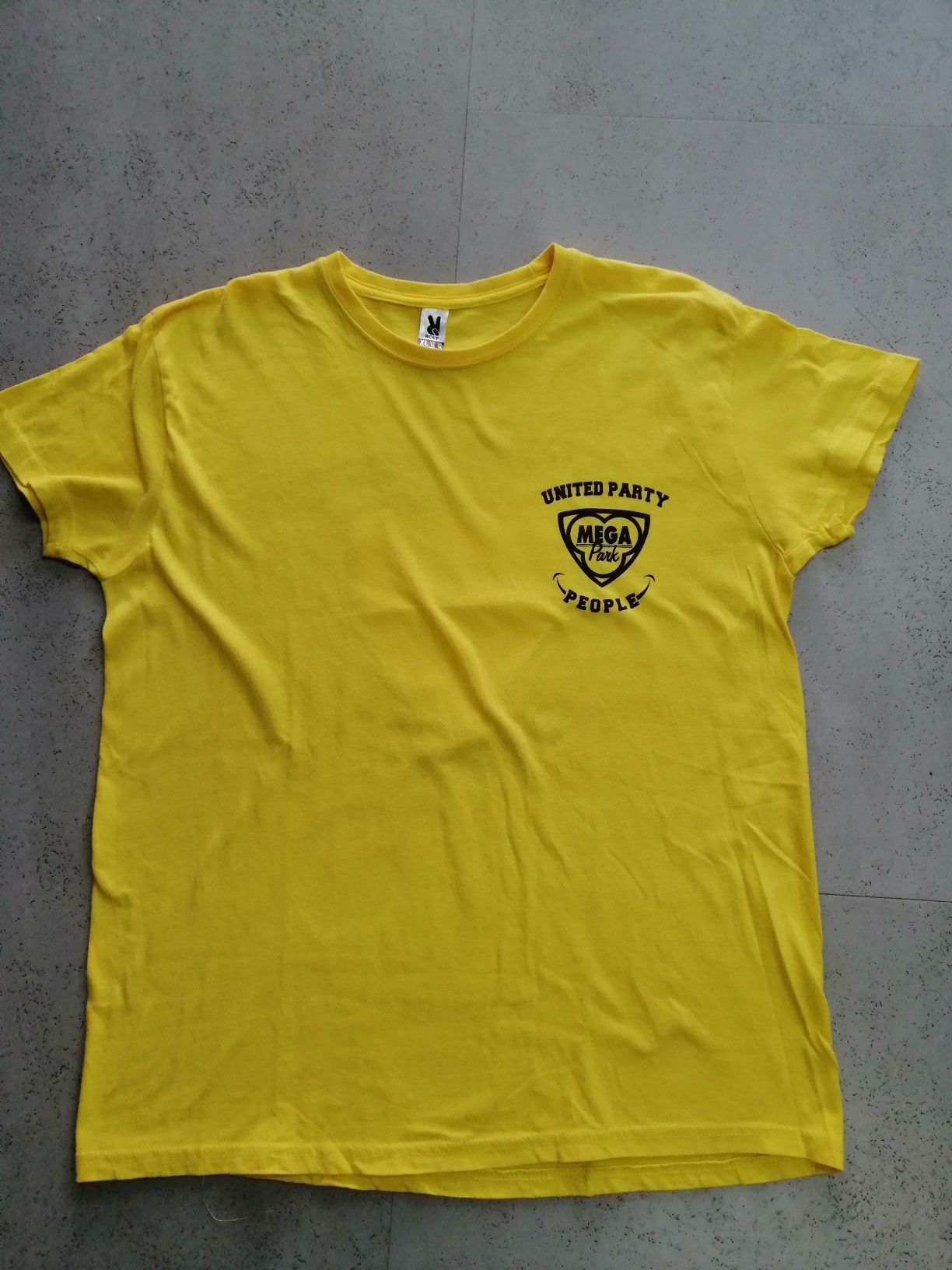 12.T-shirt damski r xl